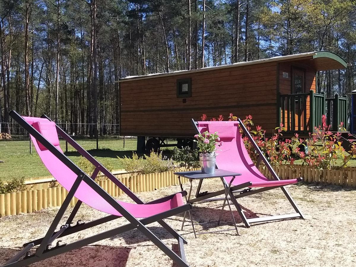 Roulottes Du Chalet Des Pins Rougeou Ngoại thất bức ảnh